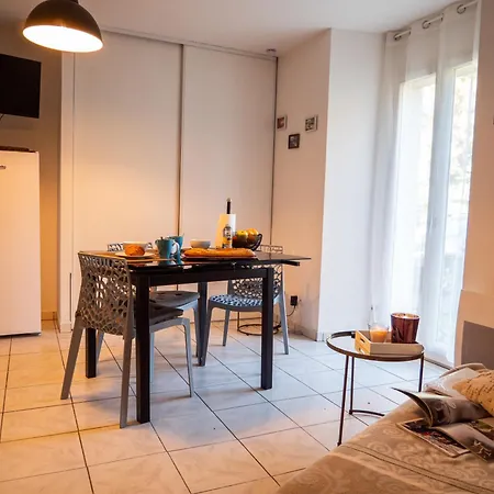 Les Gites De Sylvie Ussat Exterior foto